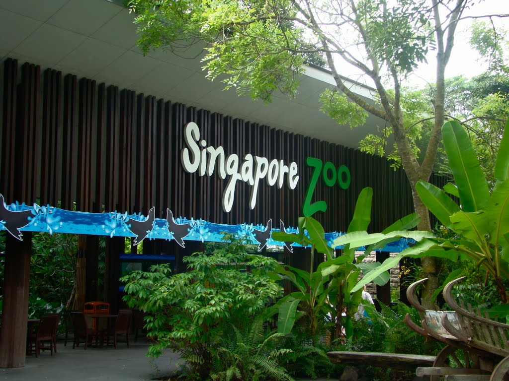 Singapore zoo entrance by stevemark