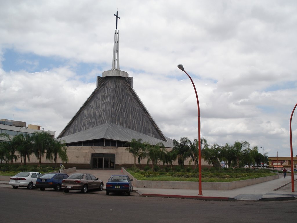 Catedral JB by Javier Barriga