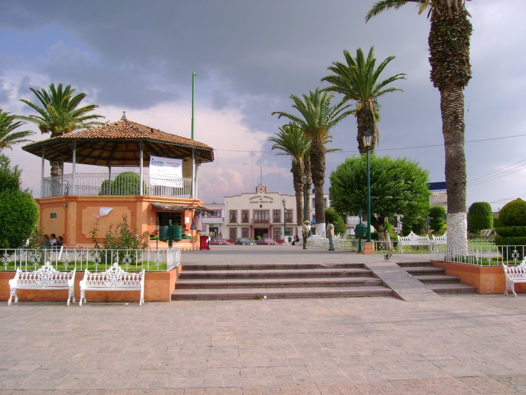 Kiosko Jardín Principal, Ezequiel Montes, Qro. by Jesus Ferruzca Anaya