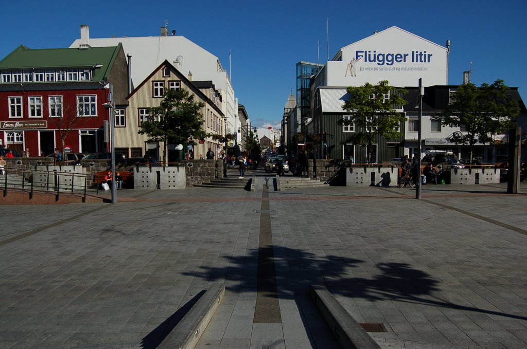 Reykjavik square by David Gamache