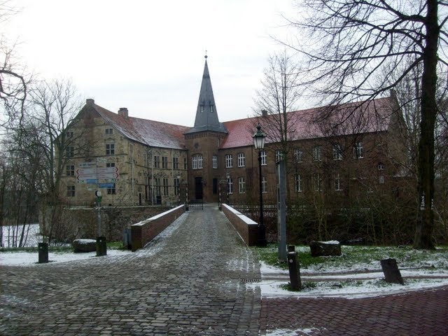 Burg Lüdinghausen by Markus Stückmann