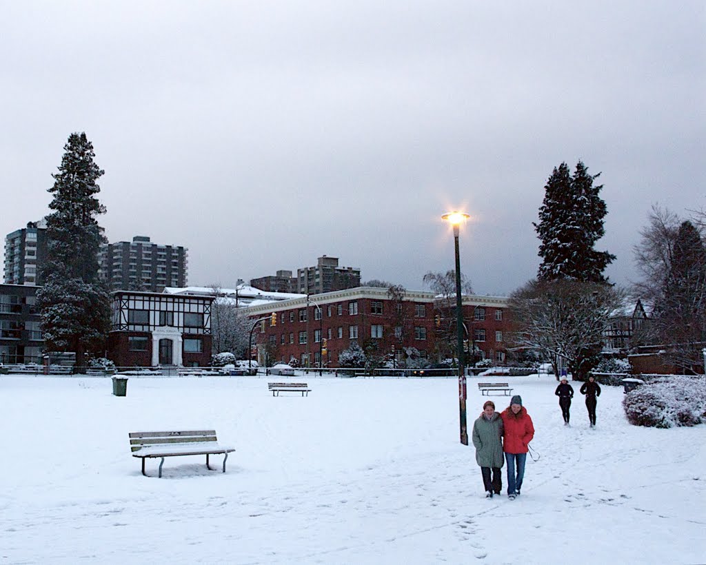 Kitsilano Beach by Alison Rintoul