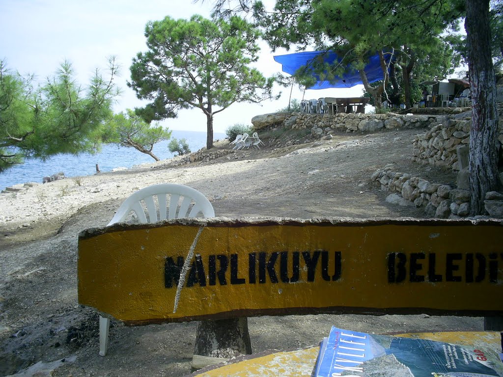 Akdeniz, 33940 Narlıkuyu/Silifke/Mersin, Turkey by İsmail AKPINAR