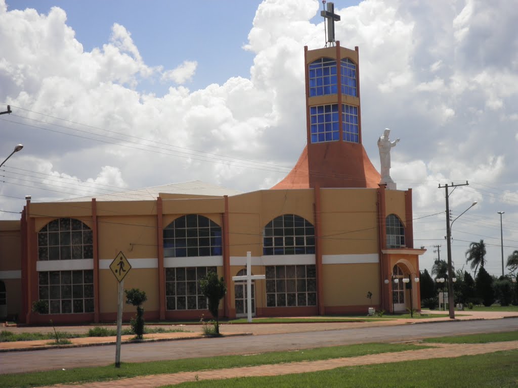 Igreja Matriz - Chapadão do Sul/MS by Cimicidio