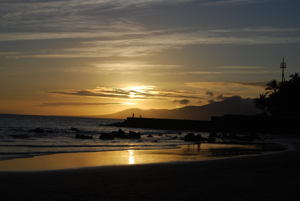 SUNSET IN PUERTO DEL CARMEN by darian607