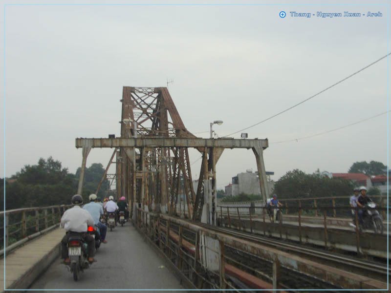 Pont Long Biên by Thắng Nguyễn Xuân