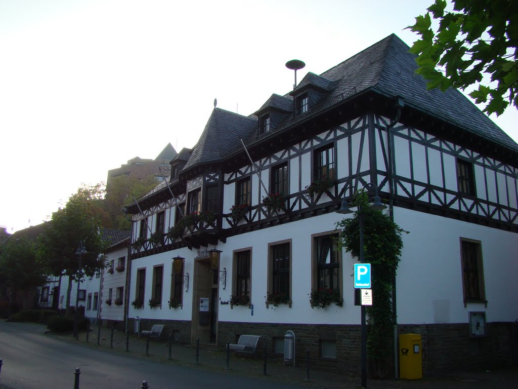 Heimbach ( Rathaus ) Oktober 2010 by DortmundWestfalica