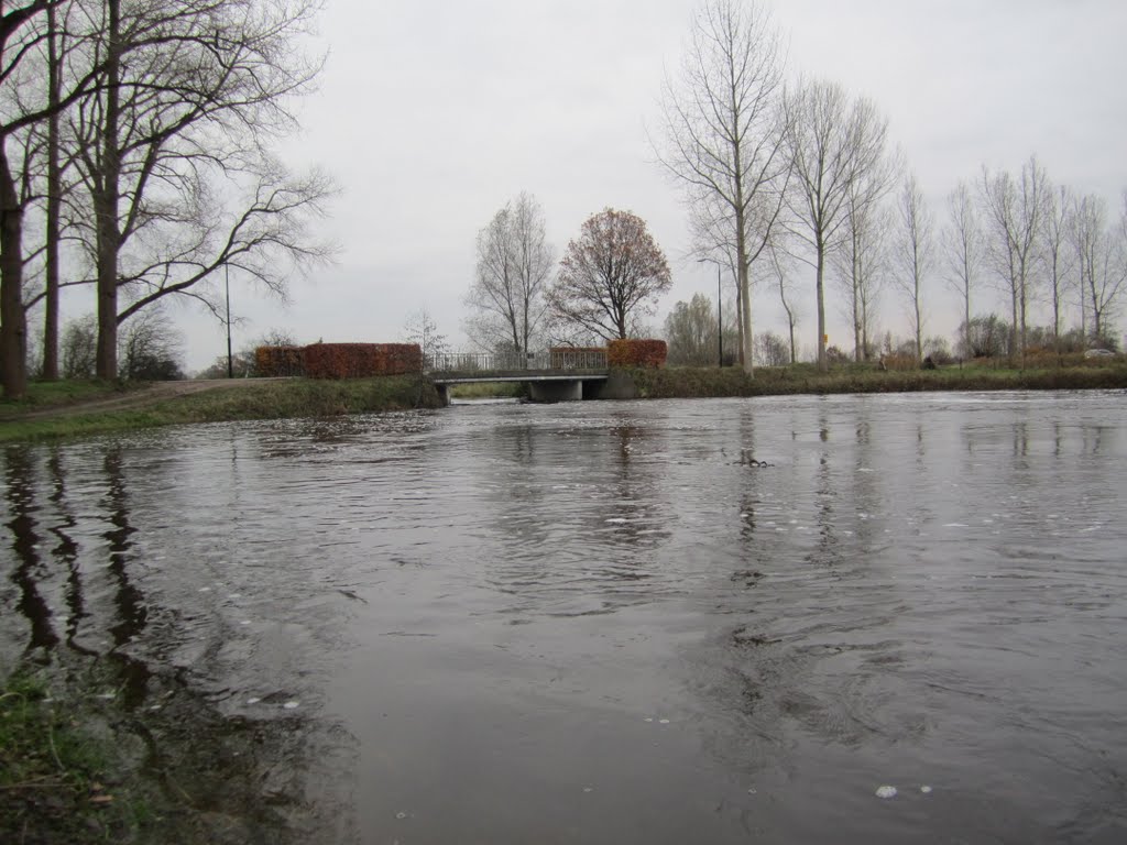 Liempde, De Dommel op Kasteren by WilenRian