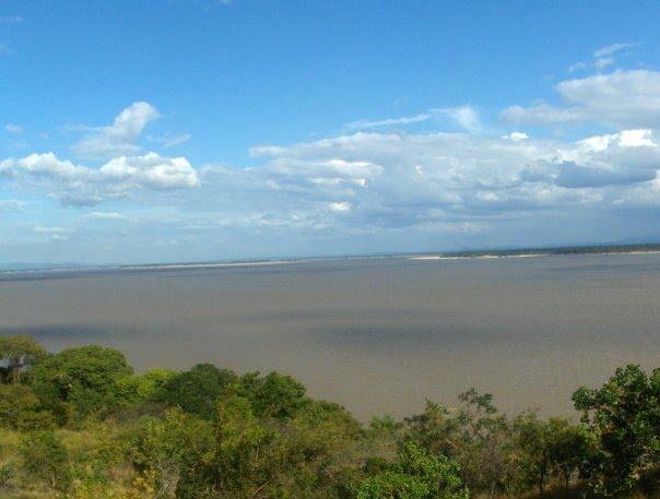 Majestuosa vista del rio orinoco!!! desde el mirador.. a las 12.pm by david agustin romero…