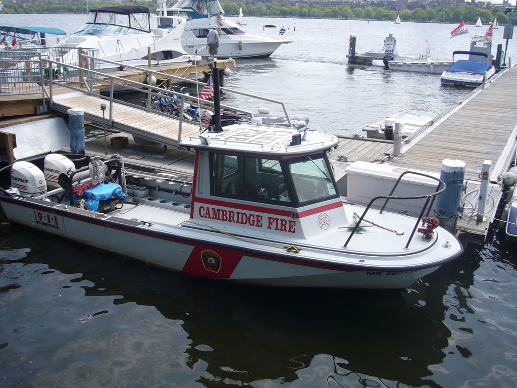 Cambridge, MA, fire fighting boat on Charles River (07.08.2010) by Bogdan Tapu