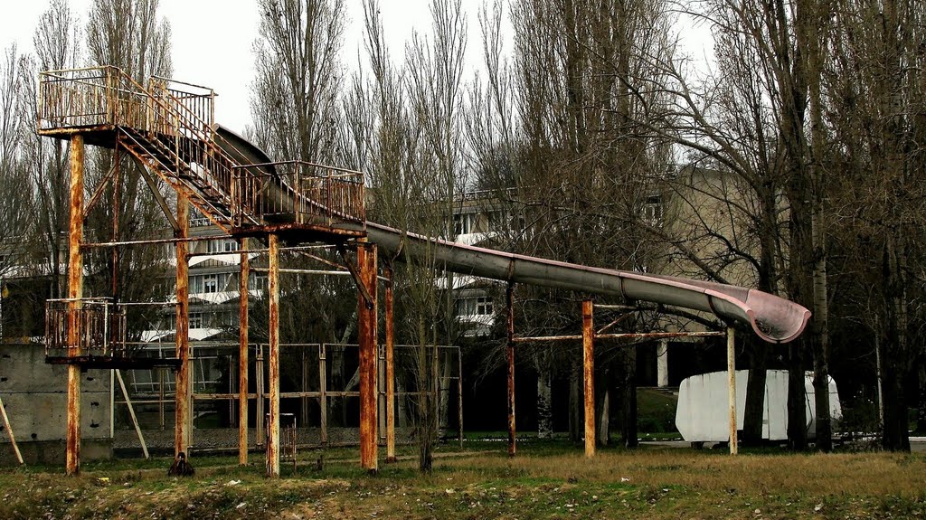 Camp "Molodaya Gvardiya", Odessa, UA (лагерь "Молодая гвардия") by Sergei Leshchinsky