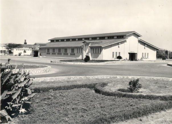 Centro Cívico, Cardón 1960 by Juan Goitía