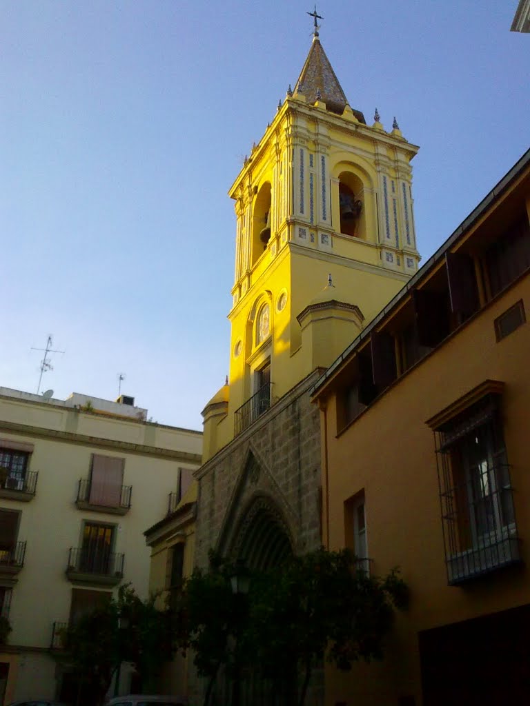 Iglesia en el centro de Sevilla. Noviembre de 2010 by viajeroandaluz