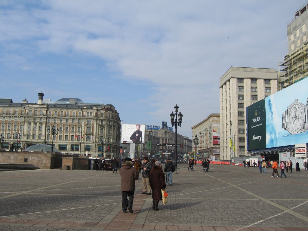 Behind Red Square by rogitor