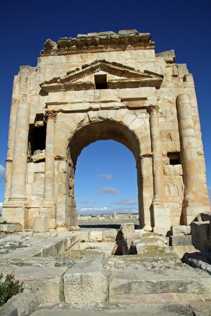 Makhtar - Trajan's Arch by Malcolm Bott