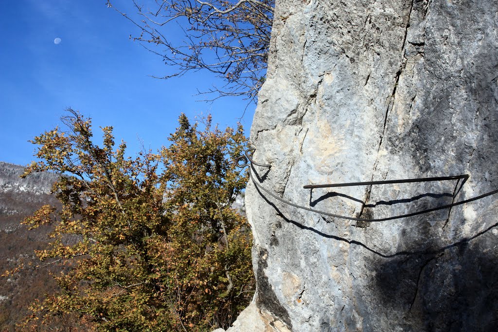 Via ferrata école d'Aillon-le-Jeune by Jean-François RAFFIN