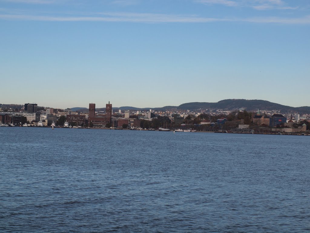 Oslo from the sea by Radul