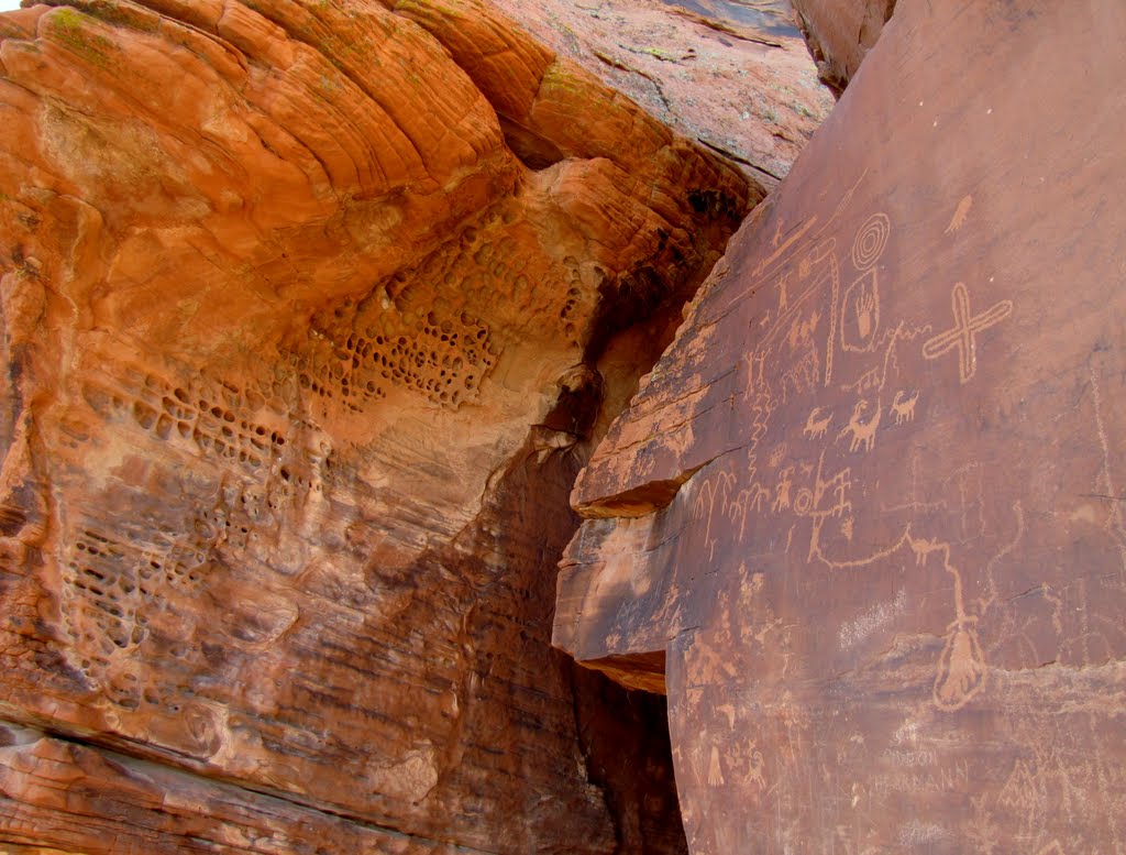 Atlatl Rock Petroglyphs by Chris Sanfino