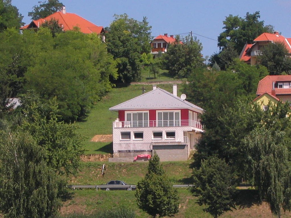 Zalacsány, dombon by János Horváth (renau…