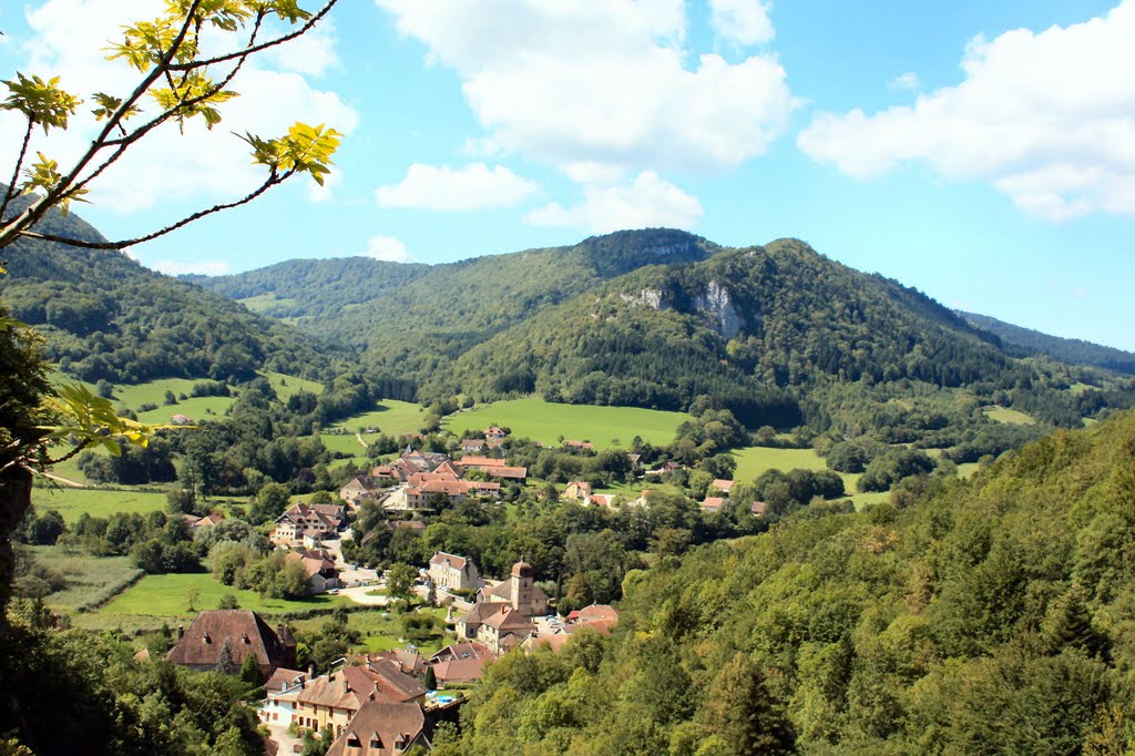 Nans-sous-Sainte-Anne by Jean-François RAFFIN