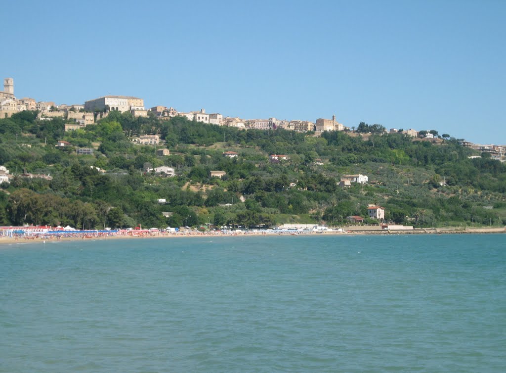 GDA - Vasto; Skyline dal pontile - 2010 by PINODALESSANDRO