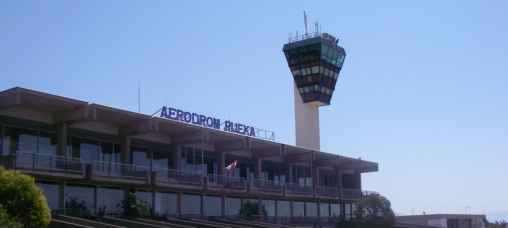 Rijeka International Airport by Ruediger Preussner