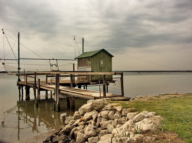 Capanno per la pesca by Giulio Girotti