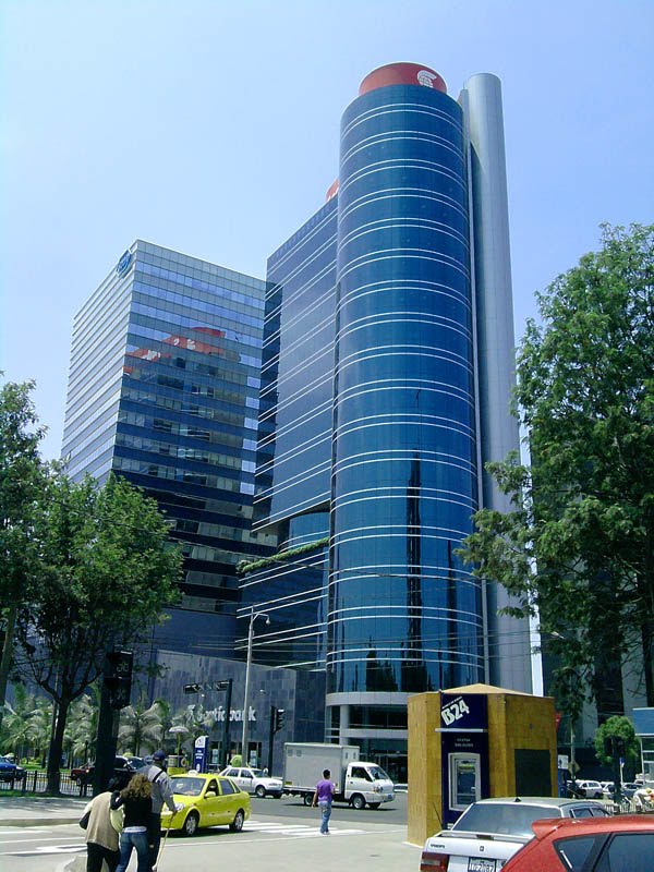 Scotiabank, Roche en san isidro by carbecmen