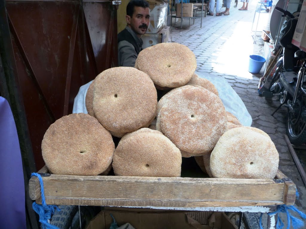 Fes bread cart by jakopo