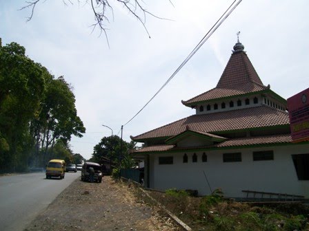 Masjid Ngampin, Ambarawa by muslim2010