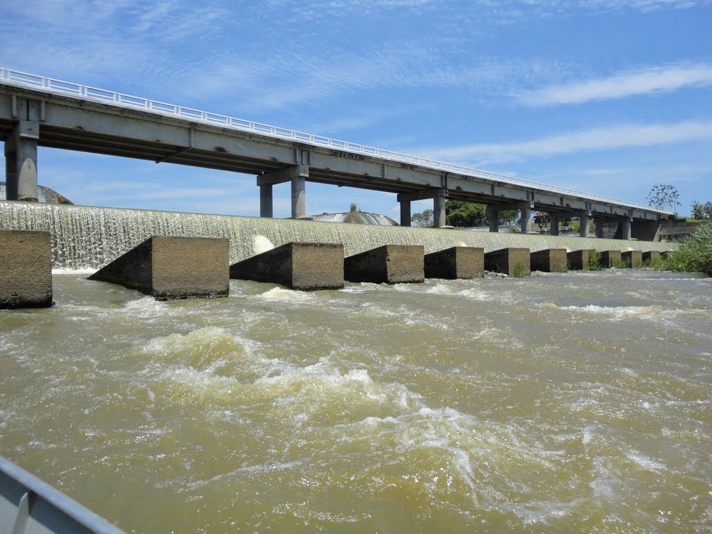 Barragem de Juturnaíba, Silva Jardim, RJ by Eliezer Crispim