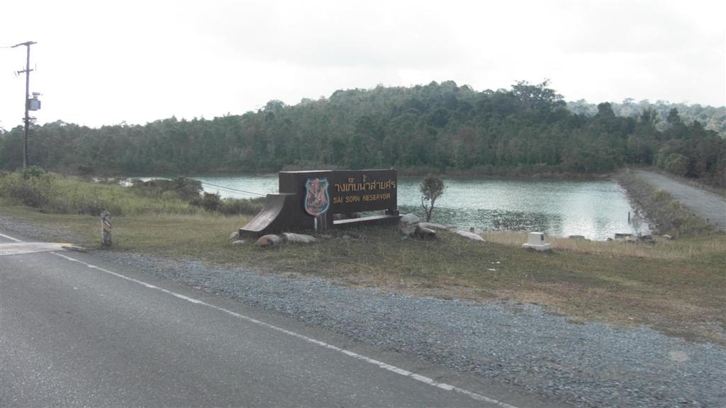 อ่างเก็บน้ำสายศร Saisorn reservoir by Thaweesak Churasri