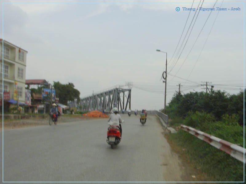 Quốc lộ - 1 - National road by Thắng Nguyễn Xuân