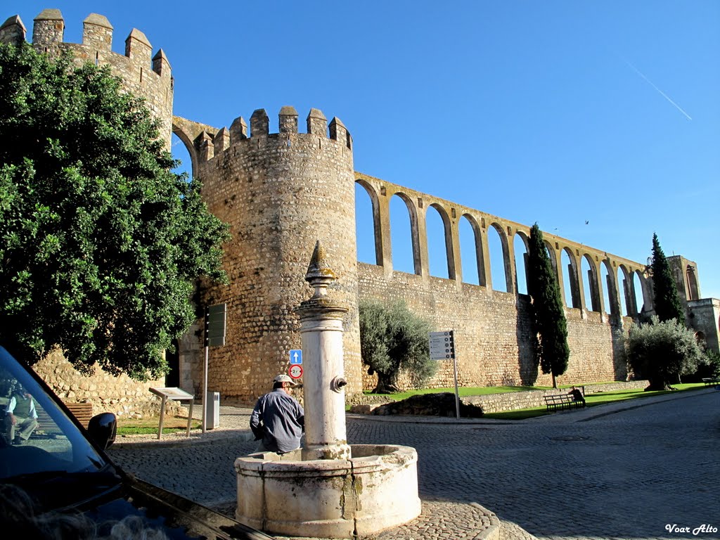 Alentejo, Serpa Aqueduto / Aqueduct by Voar Alto