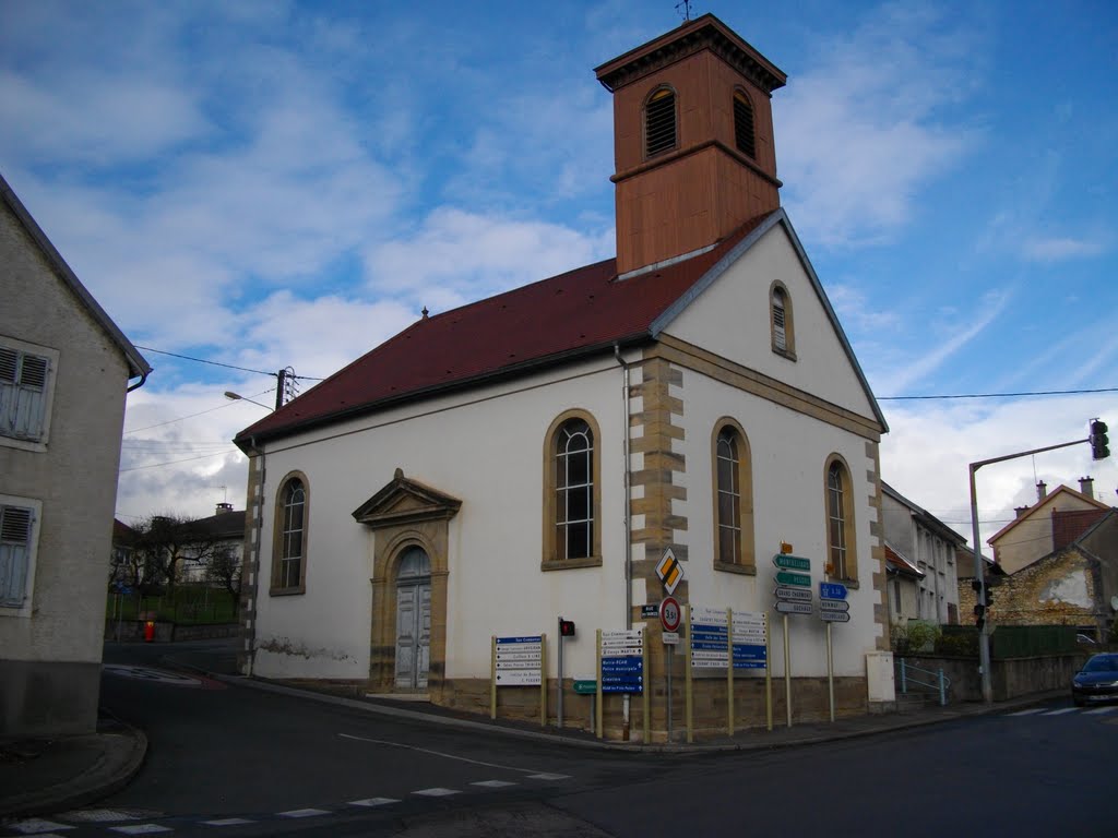 Temple au centre de Vieux-Charmont by Claudius B.