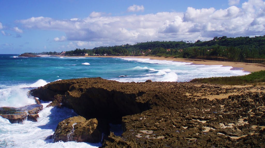 Middles,Isabela,Puerto Rico by JeanPaulRivera