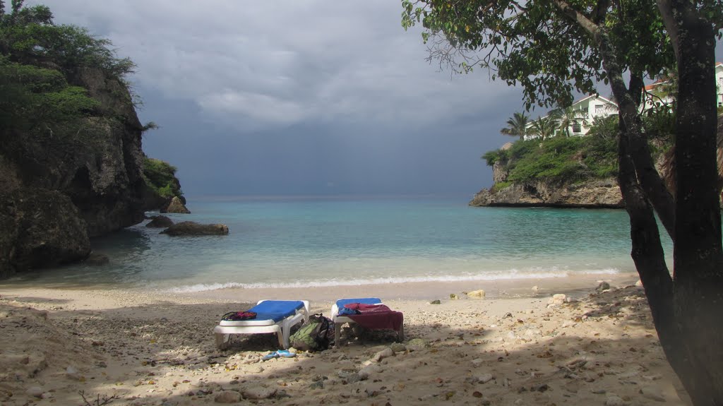 Lagun beach by jerryruijs