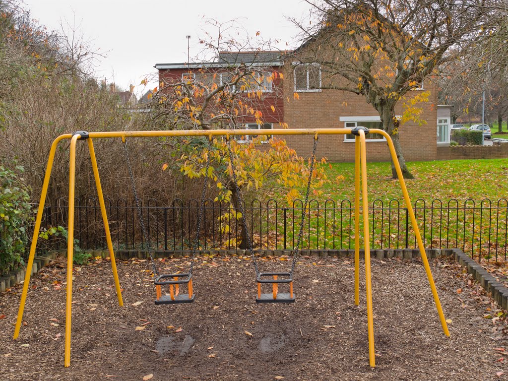 Hailey Park Playground, Cardiff by welshio