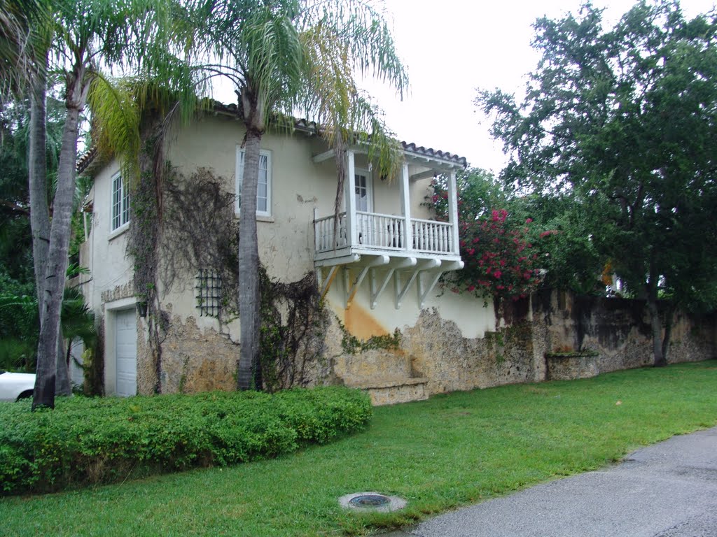 Typical architecture of Coral Gables Florida (9-25-2010) by Ken Badgley