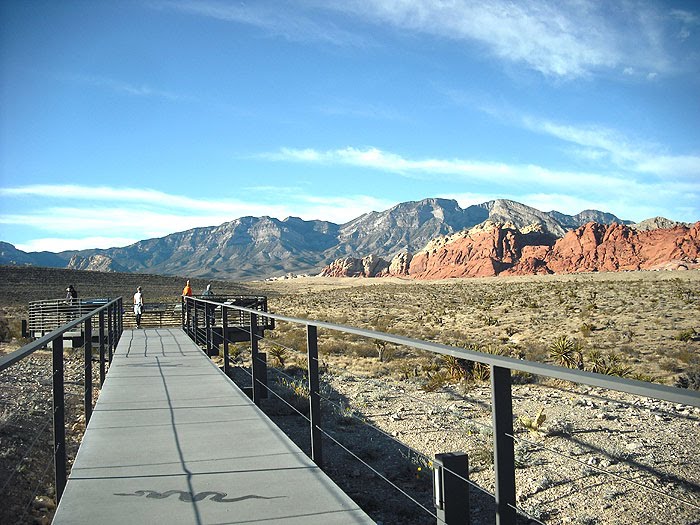 Red Rock Canyon, NV by Yoko Ishikawa