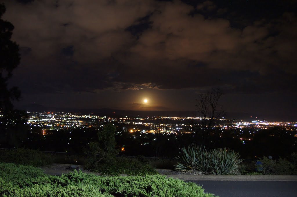 Moonrise Over Canberra by Nev Thomas