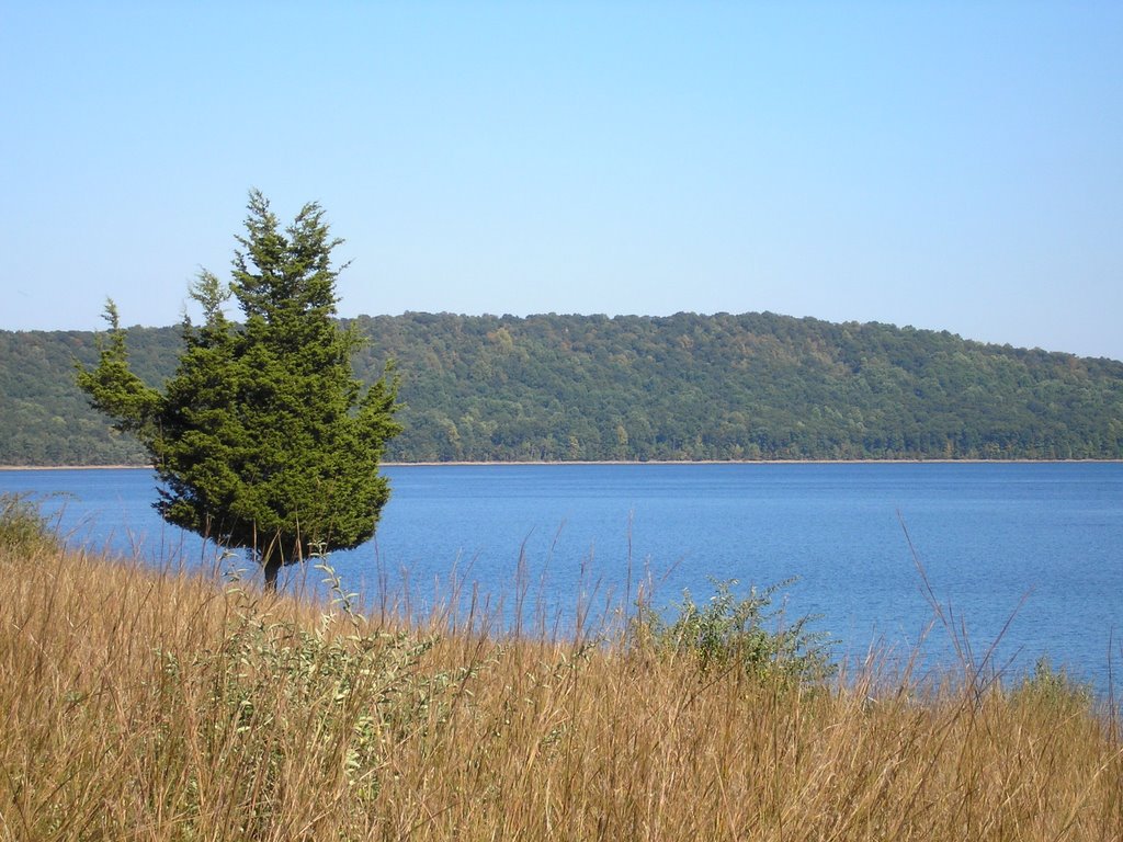 Round Valley Reservoir, Lebanon, NJ by Paul Lucente