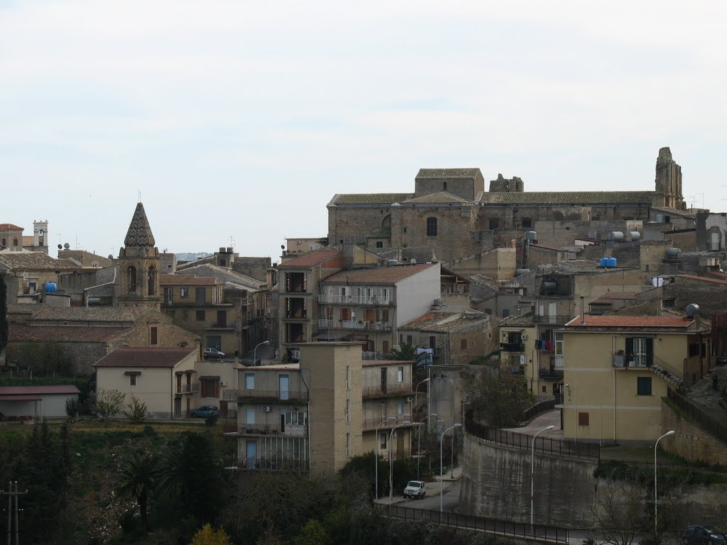 Mazzarino (CL) - Chiesa Madre e Chiesa dell'Olmo viste dal Castello by Filgerma