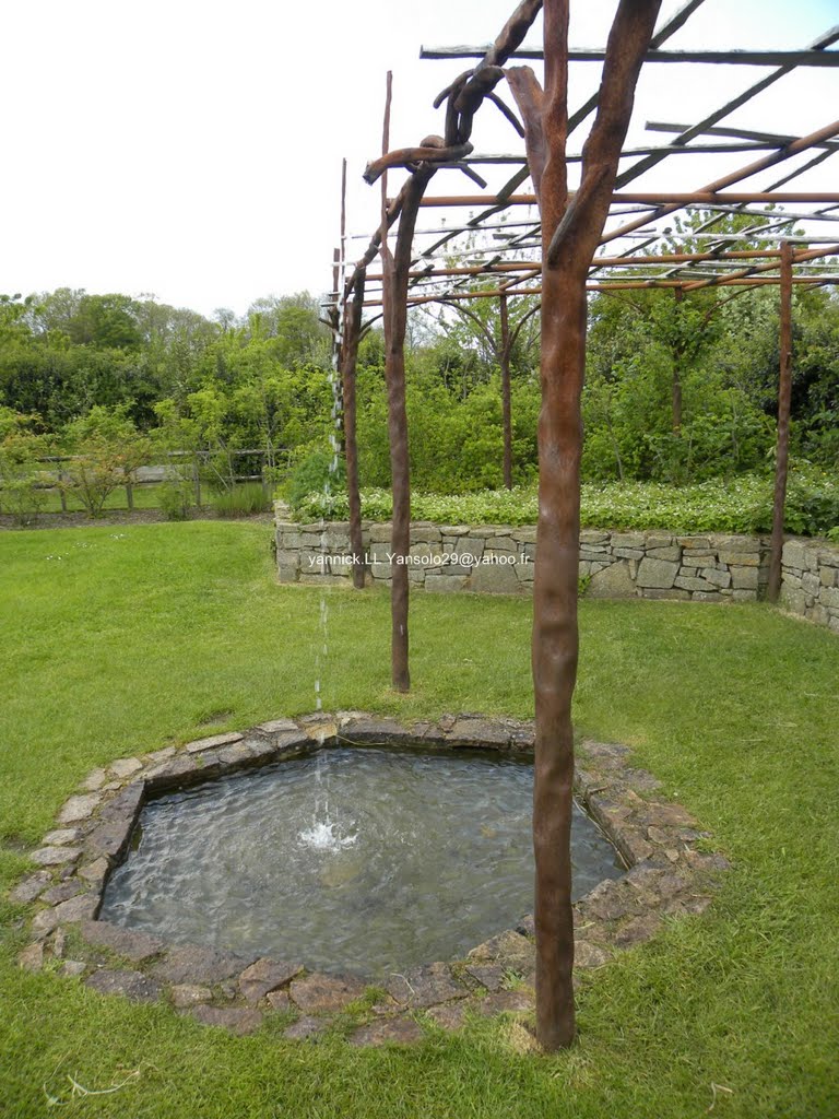 Les jardins du château de la Roche jagu by yannick. LL