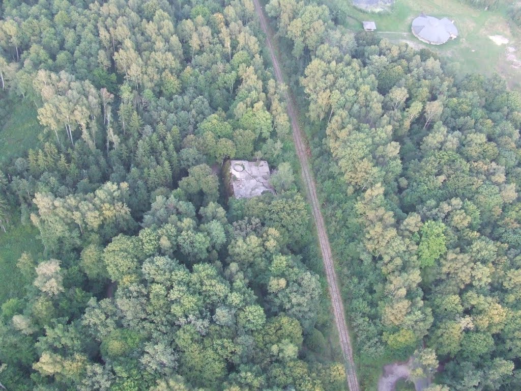 Nad Kwaterą Hitlera Gierłoż (na paralotni ppg), Above Hitler's headguarter (from paraglide paramotor) by gumalew