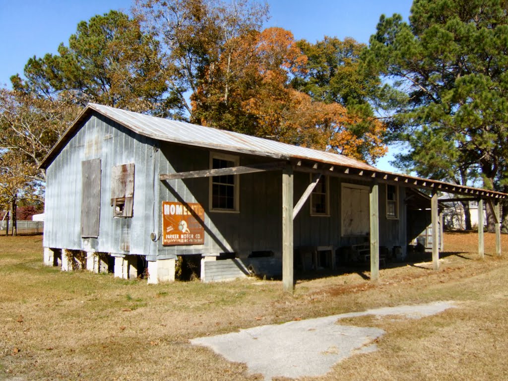 Old shed by HerrWilli