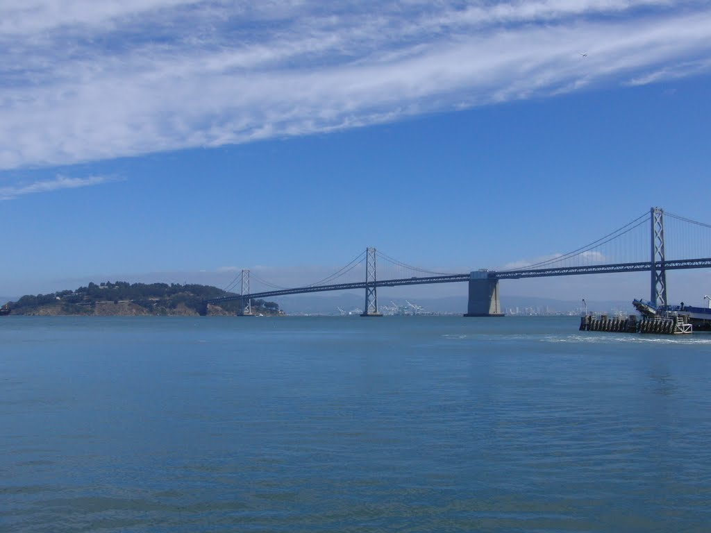 Bay Bridge, San Francisco by bluebuerstel