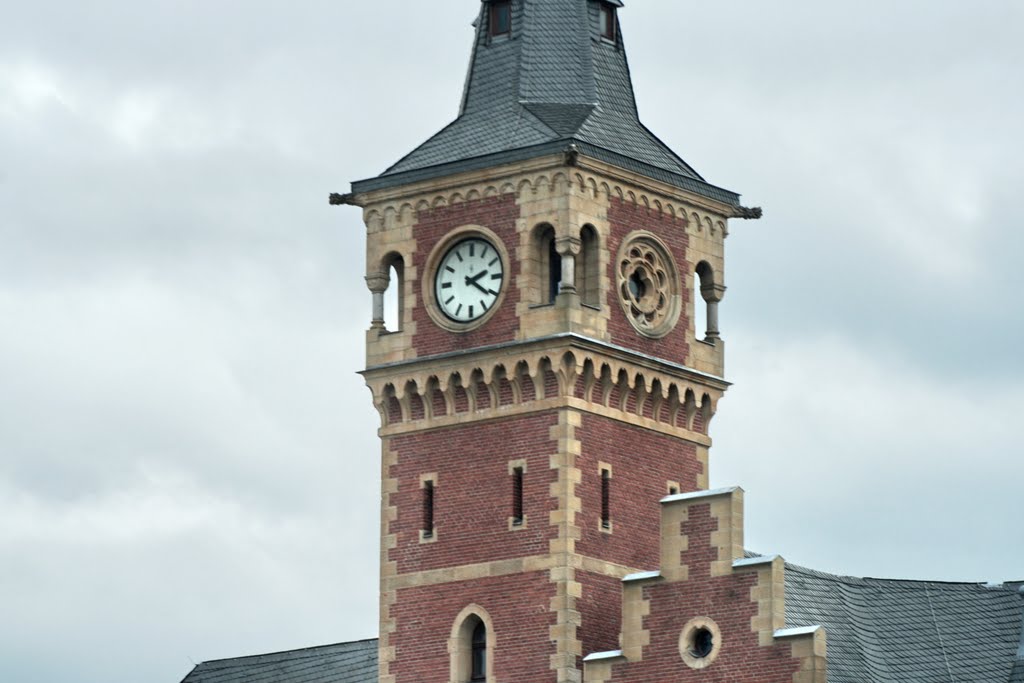 Turm des denkmalgeschützen 1898 errichteten Hafenamt by sogesehen