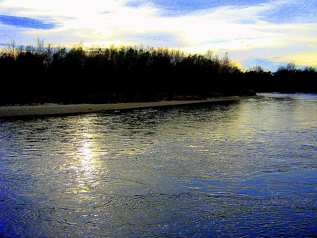 Mura, the border river - Mura, a határfolyó by Mata Hary