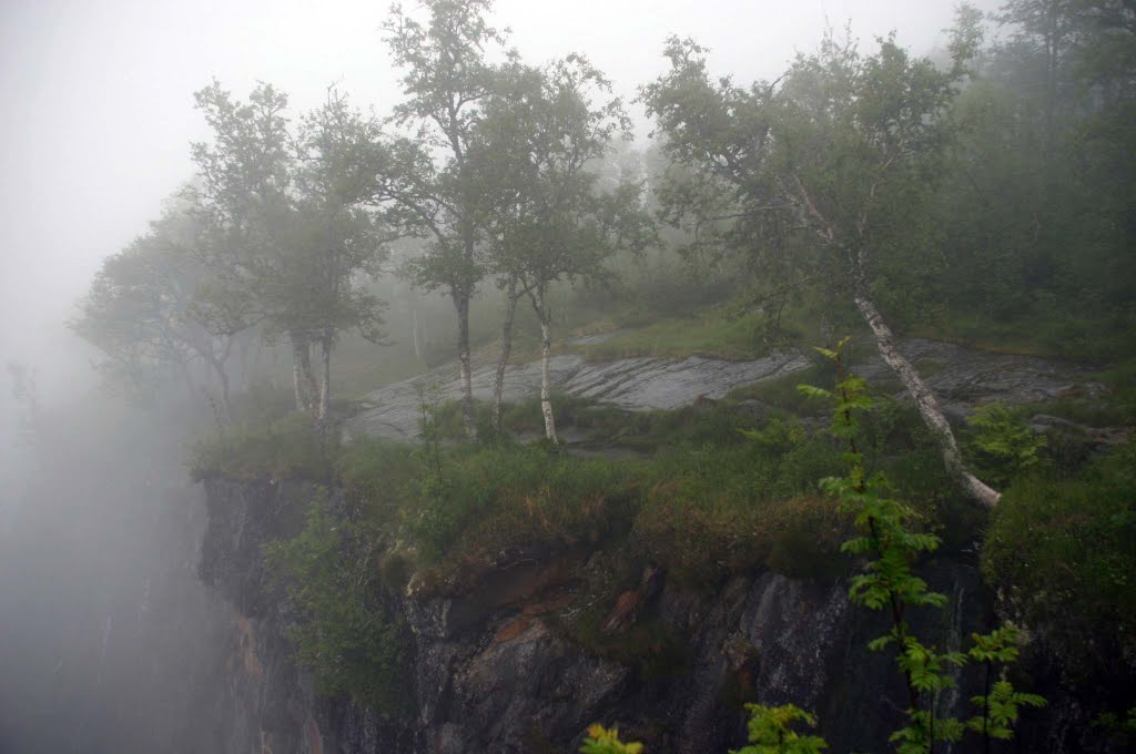 Vøringfossen by Rimantas Kisielius